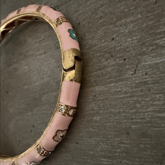 Pink Enamel Floral Bangle snap closure Bracelet - Picture 5 of 6